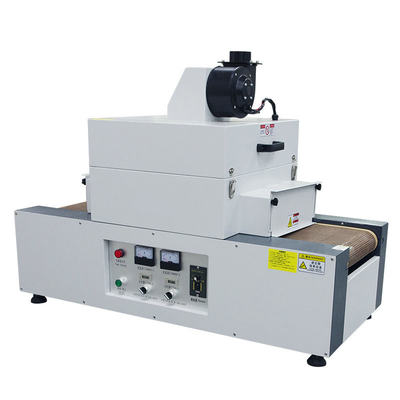 De kleine Drogere die 300MM Riem van Desktop2kw UV Genezende Machine in het Geval van de Celtelefoon wordt gebruikt